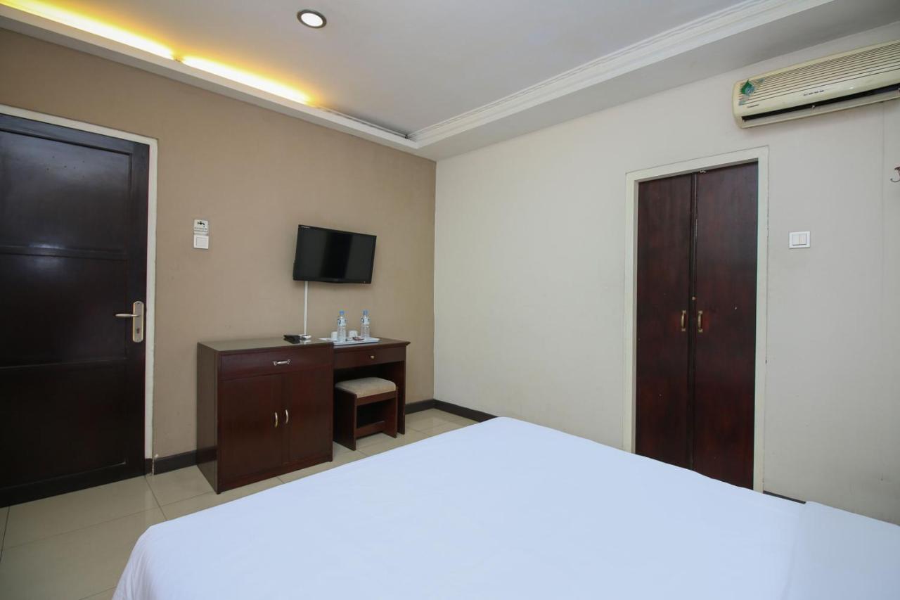 Sky Hotel Buah Batu 1 Бандунг Экстерьер фото