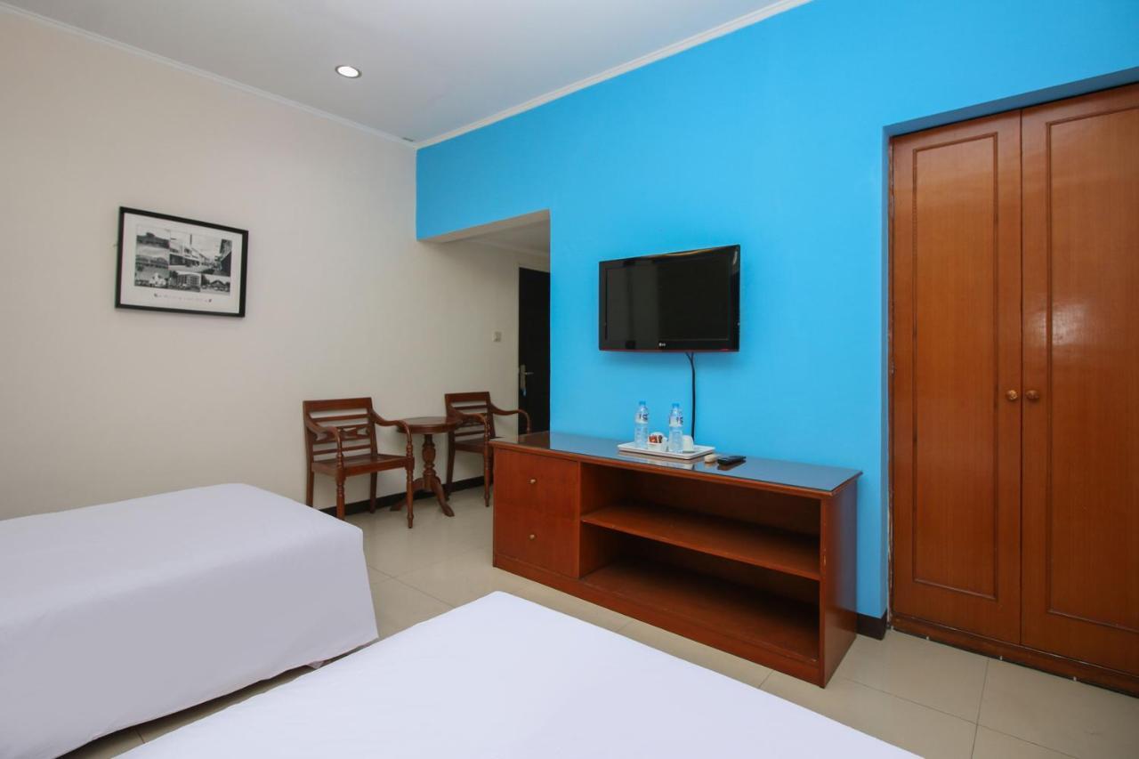Sky Hotel Buah Batu 1 Бандунг Экстерьер фото